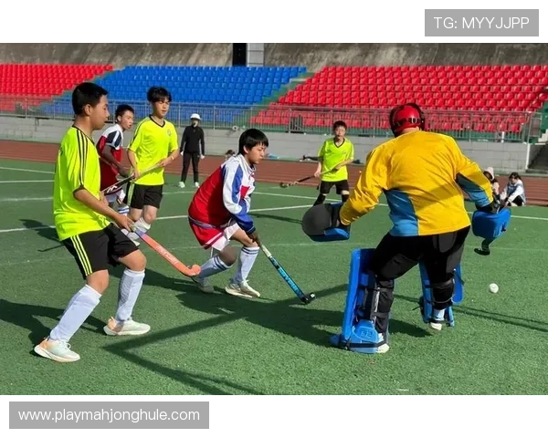 达州深化体教融合，以赛代训推动曲棍球校园普及